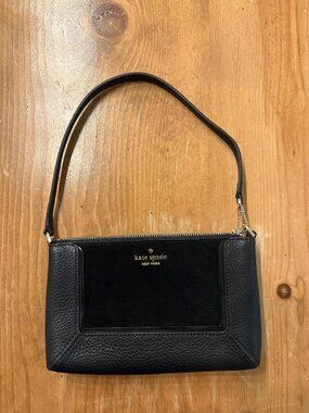 Kate Spade Convrt Wristlet